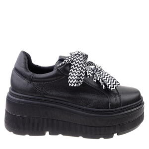 buty-na-platformie-333xwo-1.jpg