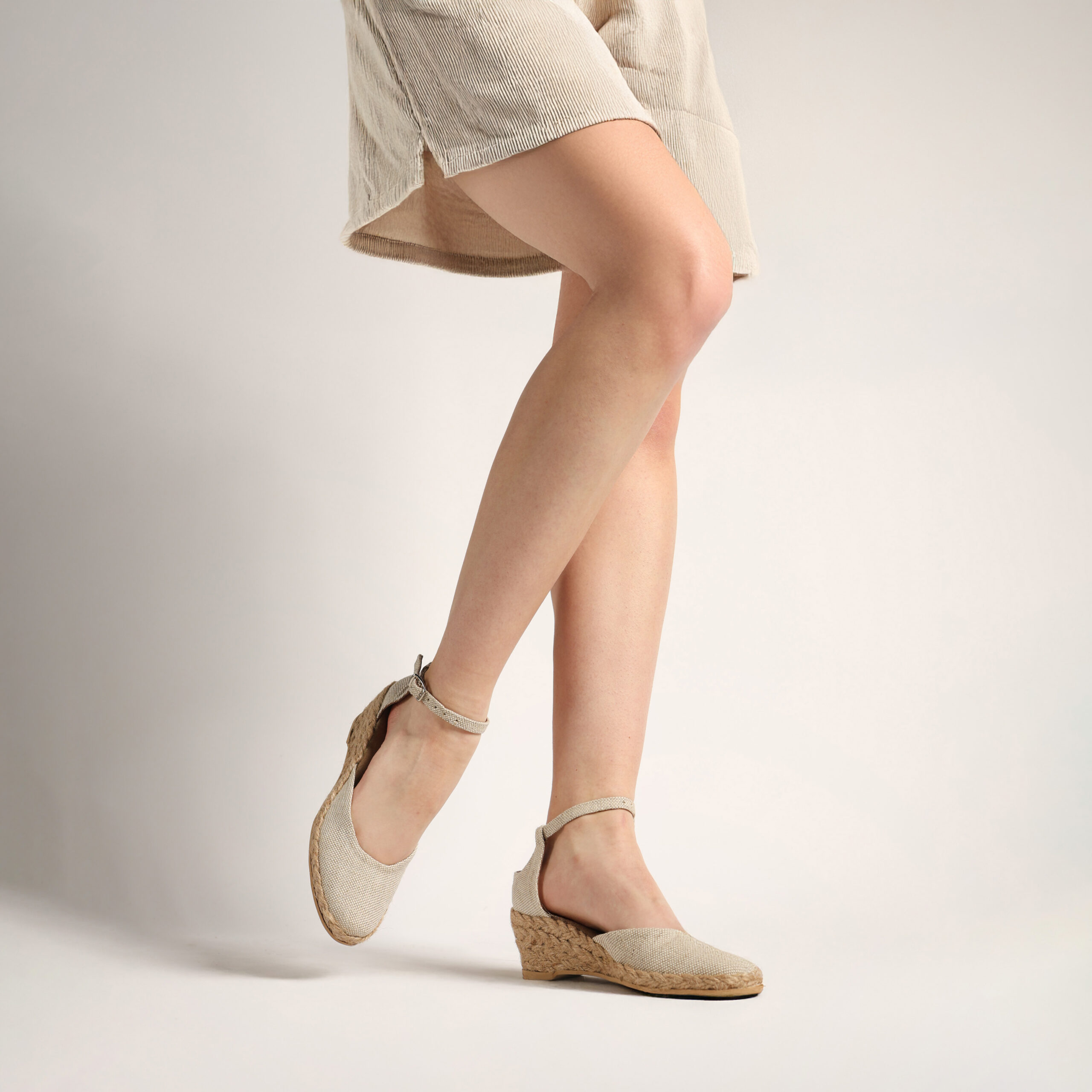 espadryle-damskie-877buh-1.jpg